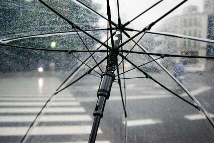 U BiH danas kiša, ponegdje jači pljuskovi