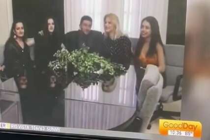 Američka CBS televizija u programu emitovala pjesmu "Ne volim te Alija"