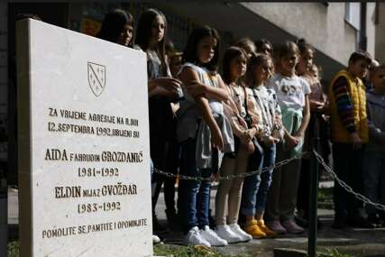 Godišnjica ubistva dvoje djece 1992. godine u Sarajevu: Roditelji izgubili nadu da će dočekati pravdu