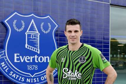 Stiglo društvo Begoviću: Everton doveo još jednog Bosanca