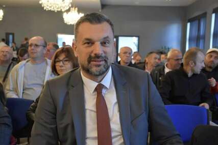 Konaković: Najavljujem Stevandiću, Dodiku i svima njima – dolaze vam novi pregovorači!