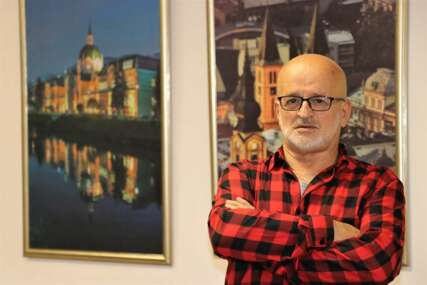 Esad Lukač izložbom fotografija podsjetio na prijateljstvo Sarajeva i Mostara