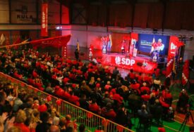 SDP BiH: Nećemo prihvatiti krivnju bez presude niti prepustiti kampanju političkoj presudi!