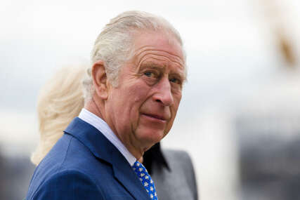 Stoji na sajtu kraljevske porodice: Princ Charles III je novi kralj