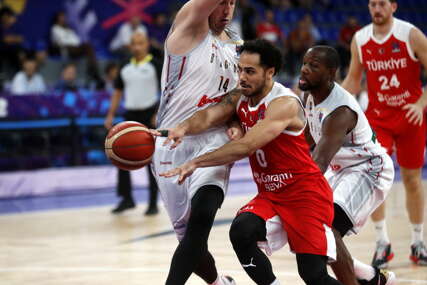 Jao, kakav peh za Tursku, ostali bez najboljeg igrača na Eurobasketu
