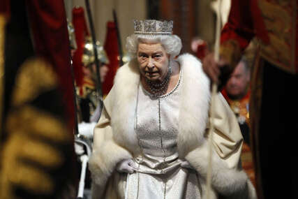 Svijet tuguje za kraljicom Elizabetom II: Ovo su najvažniji trenuci njene dugogodišnje vladavine