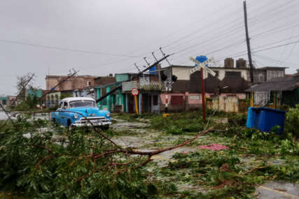 Uragan Ian poharao Kubu: Cijeli otok u totalnom mraku