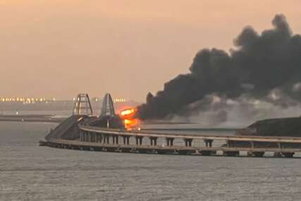 Savjetnik Zelenskog oglasio se o eksploziji na Krimskom mostu: Sve ilegalno mora biti uništeno
