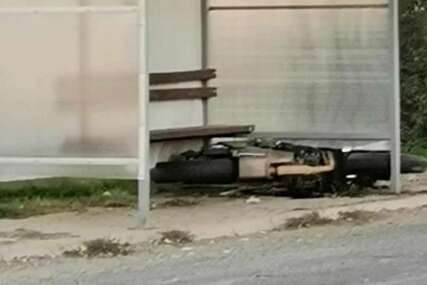 Detalji saobraćajne nesreće u Srbiji: Motor završio na autobuskoj stanici