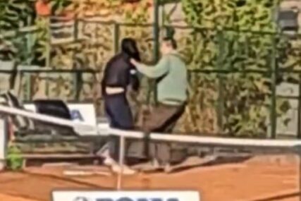 UZNEMIRUJUĆI VIDEO: U Beogradu otac brutalno pretukao kćerku tokom treninga