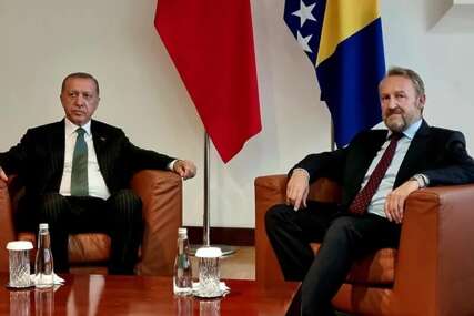 Izetbegović razgovarao sa Erdoganom: Upoznao ga sa izbornim rezultatom, ali i odluci Schmidta