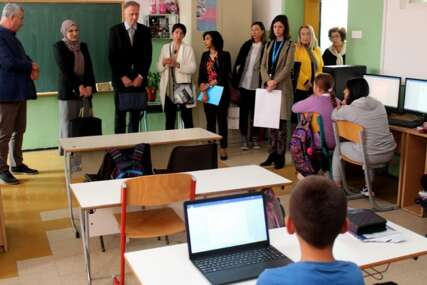 UNICEF nabavio 45 laptopa za škole u KS, ukupne vrijednosti 72.000 KM