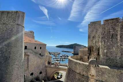 Papreno! Znate li koliko košta sat parkinga u Dubrovniku?