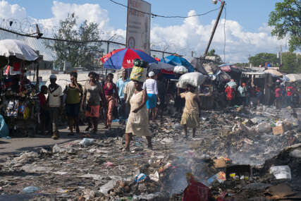 Humanitarna kriza na Haitiju: Ulične bande i epidemija kolere