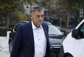 Kasumoviću se ne ide u penziju! Priželjkuje slavlje zbog 3. mandata, ali još nije predao kandidaturu za gradonačelnika