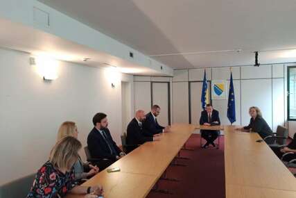 Ministar Mitrović u Briselu potpisao INTERBUS sporazum