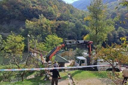 Jezivi detalji nesreće u kojoj su stradale Zvorničanke: Mostić je mogao izdržati četvero, a istovremeno ga je prelazilo 24