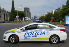 Policija u Madridu zaplijenila 11 tona lažnih fudbalskih dresova