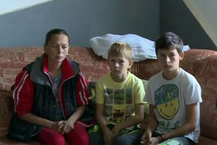 Četvoro djece spava u vlazi, bez struje: Porodici Tejić kuća oštećena u požaru, jedva preživljavaju