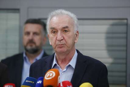 GUBITNIK DANA Mirko Šarović