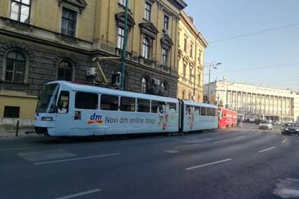 I ovog jutra problemi u gradskom prijevozu: Tramvaji ne rade, građanima alternativa autobusi i taxi