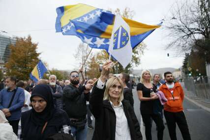 Novi protesti u Sarajevu: “Ne damo državu”