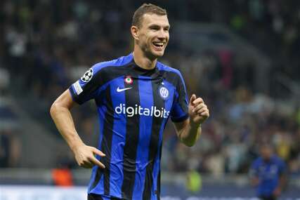 Italijanski mediji otkrili koliko će Džeko zarađivati u Interu naredne sezone