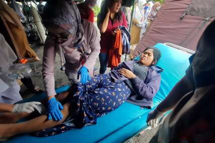 Najmanje 162 osobe poginule u potresu u Indoneziji