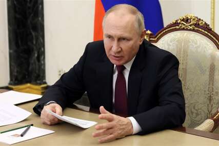 Putin: Ograničenje cijena ruske nafte moglo bi izazvati ozbiljne posljedice