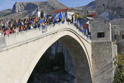 Obilježena 29. godišnjica rušenja Starog mosta u Mostaru