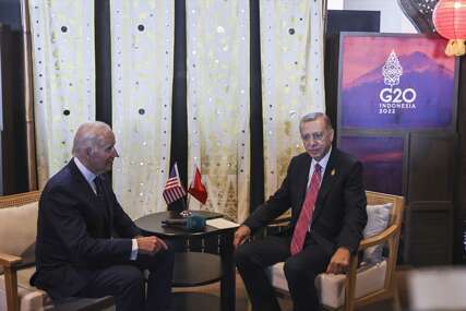 Erdogan i Biden sastali se na marginama Samita G20