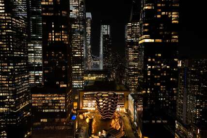 Praznična atmosfera: Prelijepe slike Hudson Yardsa u New Yorku