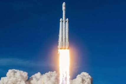 Raketa Falcon Heavy u svemir ponijela satelite američke vojske