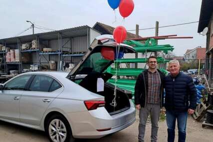 I ovo je moguće u BiH: Vlasnik firme svog radnika nagradio automobilom
