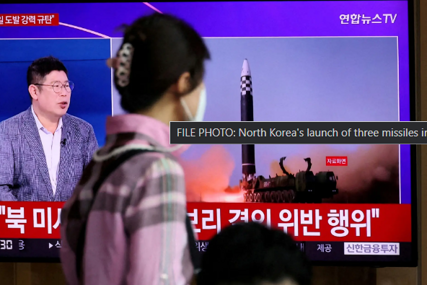 Sjeverna Koreja ispalila deset balističkih raketa preko mora, Južna Koreja uzvratila