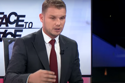 (VIDEO) Žestok sukob Stanivukovića i Hadžifejzovića: "Je li te ucijenio Dodik?"