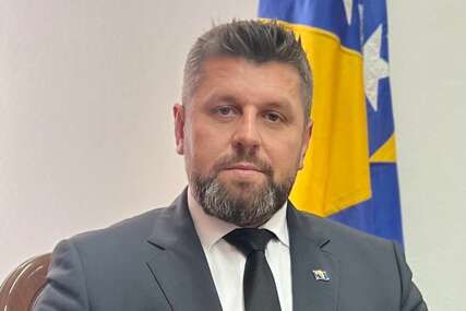 Ćamil Duraković za Bosnainfo o učestalim napadima na Bošnjake u RS-u: Ovo je društveni problem koji trebamo zajednički rješavati