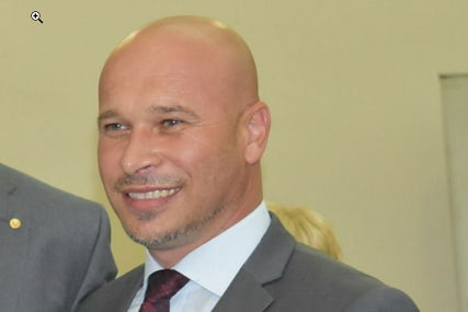 Srebrenik tajnim glasanjem dobio privremenog gradonačelnika