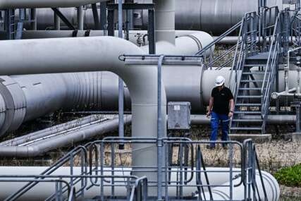 Republika Srpska najavila spremnost da gas iz Rusije plaća u rubljama
