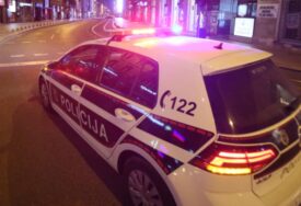U gepeku vozila na Ilidži pronađen mrtav migrant, policija traga za ubicom