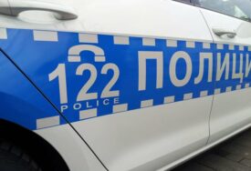 Razbio alkotest i oštetio zidove: Pijani vozač napravio haos u policijskoj stanici