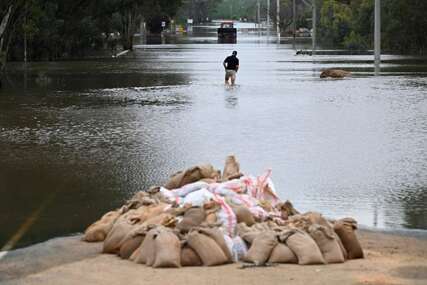 Unutrašnjosti Australije prijete goleme poplave, hiljade ljudi bježe iz svojih kuća