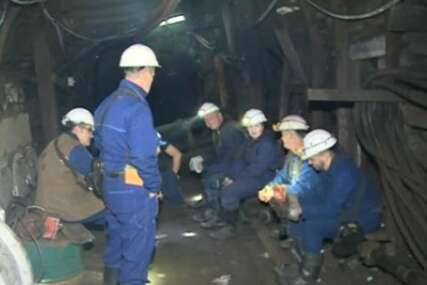 U šest rudnika jednosatni štrajk upozorenja u znak solidarnosti sa zeničkim rudarima
