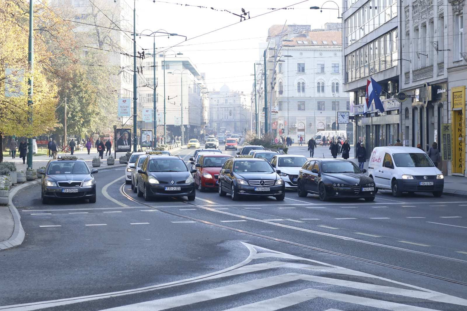 Od Danas Obavezna Zimska Oprema U BiH: Vozači, Evo šta U Vozilu Morate ...