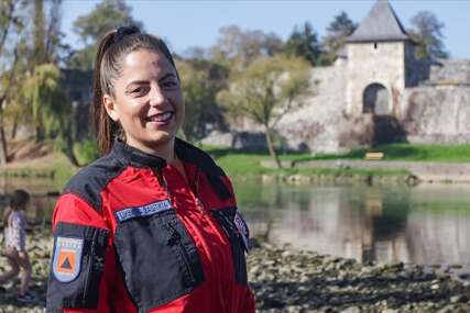 Anastasija je jedina žena edukator za potragu i spašavanje na vodi u BiH