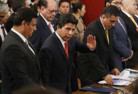 Peruanci izglasali smjenu kontroverznog predsjednika Castilla