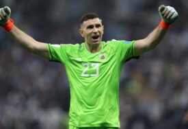 Chelsea potvrdio dolazak argentinskog golmana