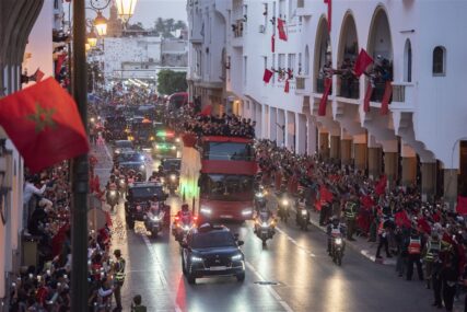 PREPUNE ULICE RABATA Desetine hiljada Marokanaca dočekali svoje heroje