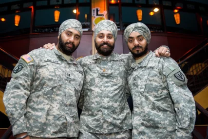 Sikhima u vojsci dozvoljena brada i turban
