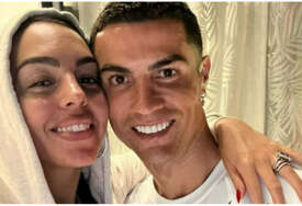 Cristiano Ronaldo zaručio Georginu Rodriguez (FOTO)